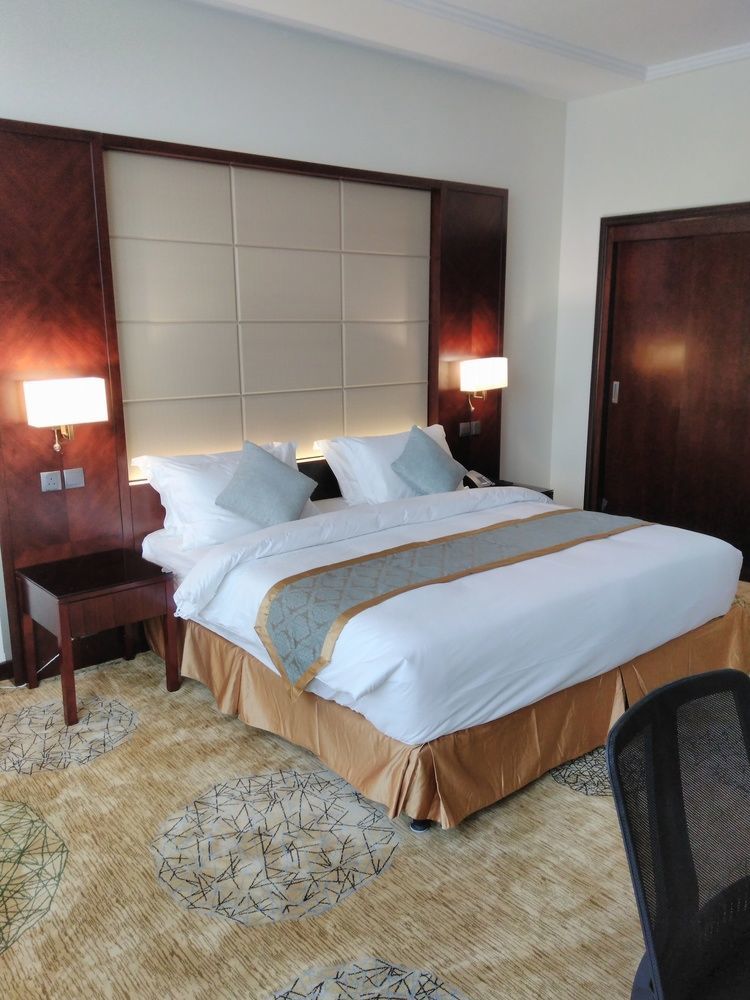 Prime Al Hamra Hotel Джеда Екстериор снимка