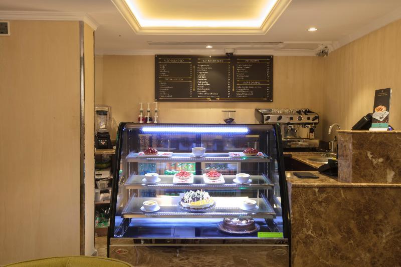 Prime Al Hamra Hotel Джеда Екстериор снимка