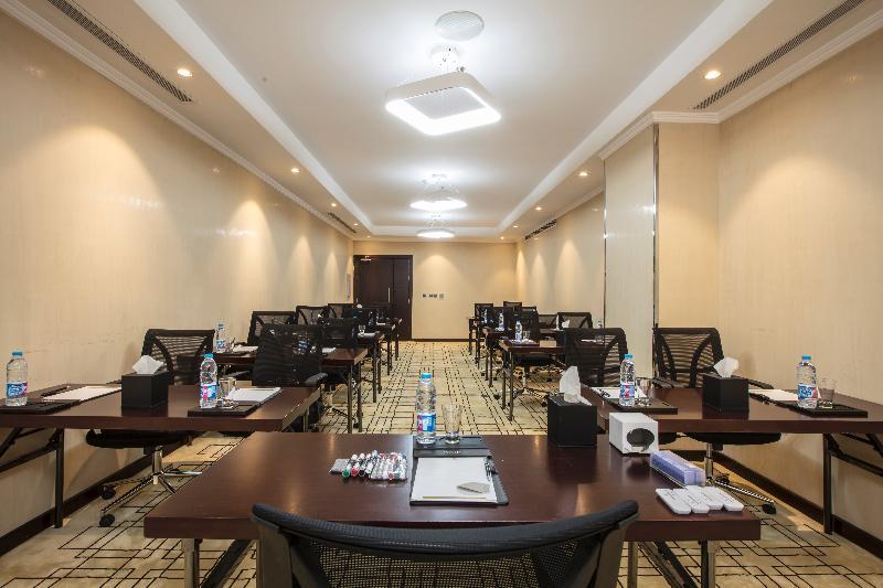 Prime Al Hamra Hotel Джеда Екстериор снимка